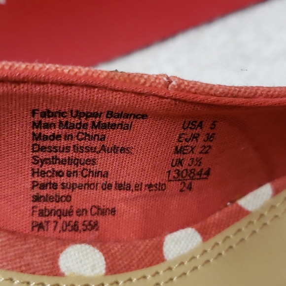 American Eagle wedges, peach polkadots, 5 - Picture 4 of 7